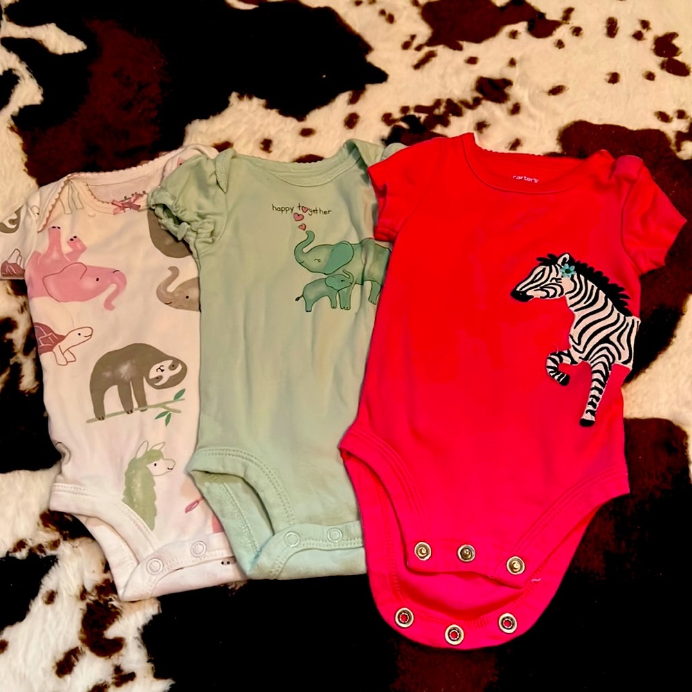 NB animal short sleeve onesies